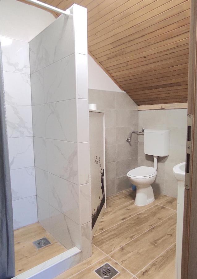 Attico Viva Bed & Breakfast Plitvicka Jezera Luaran gambar